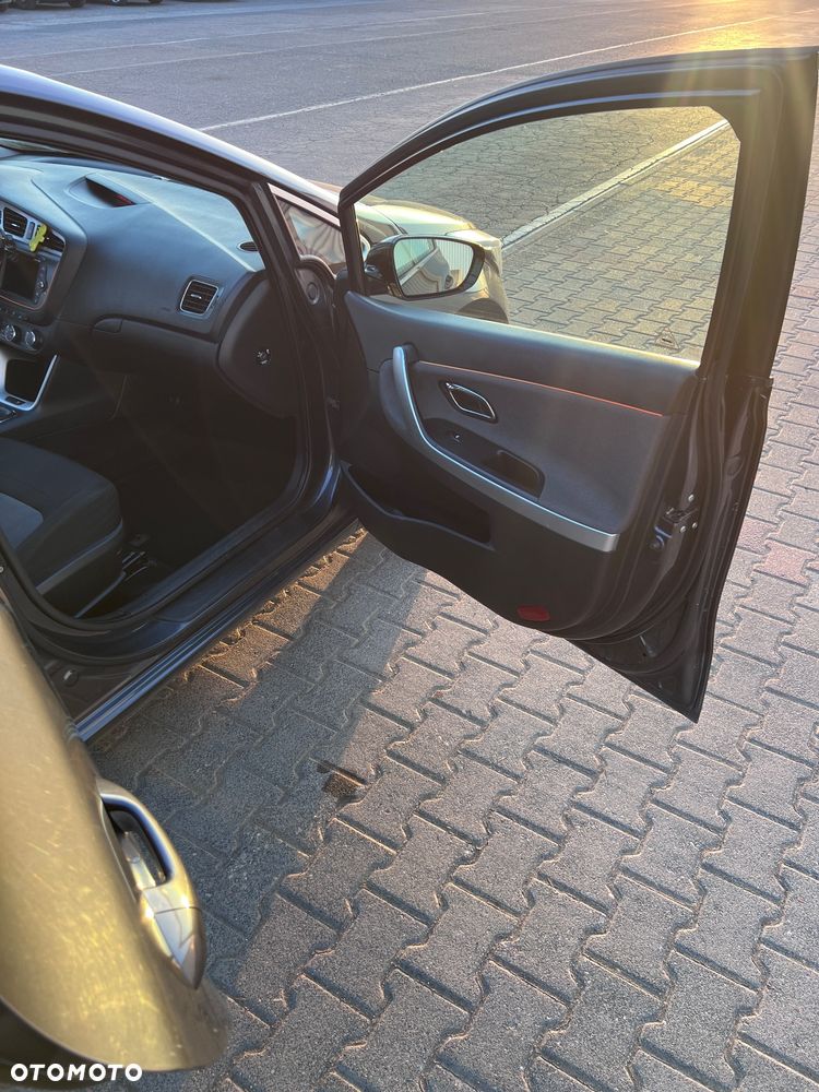 Kia Ceed - 7
