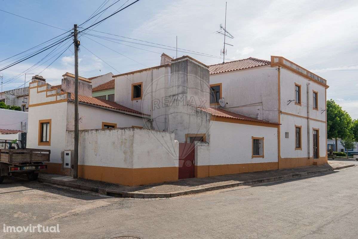 Moradia T5 para venda - Grande imagem: 2/46