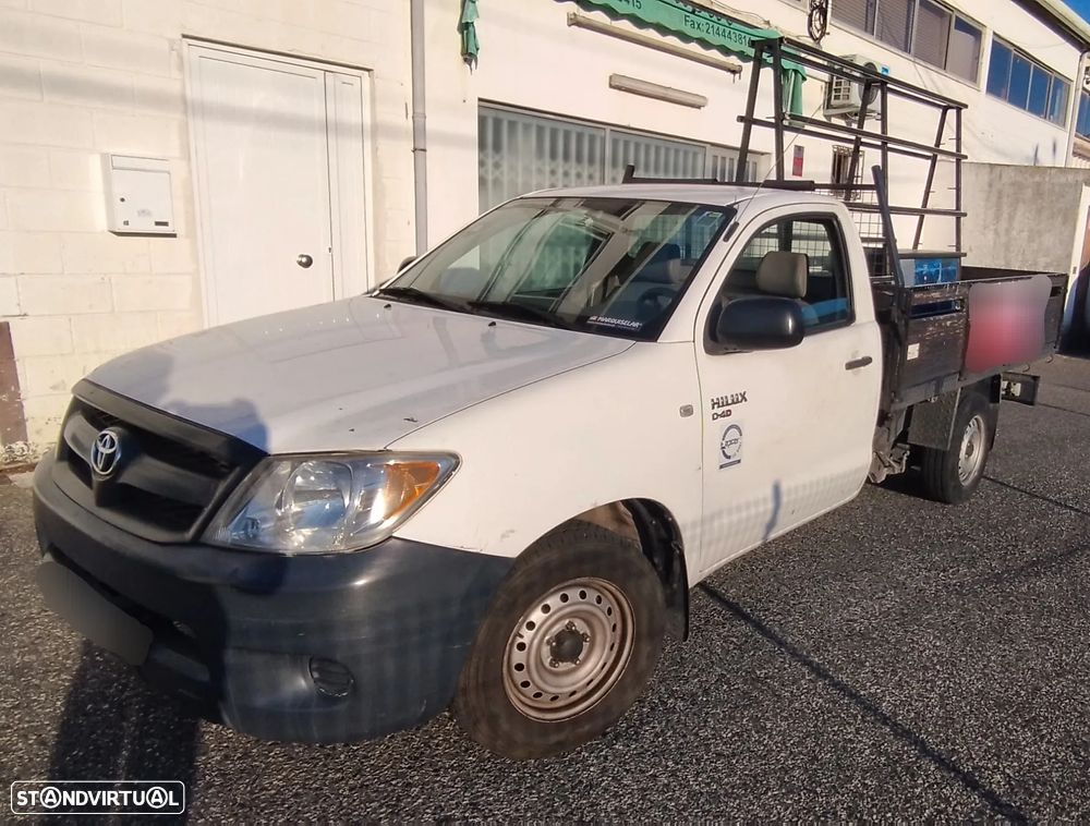 Toyota Hilux 2.5 D-4D 2WD CE AC - 2