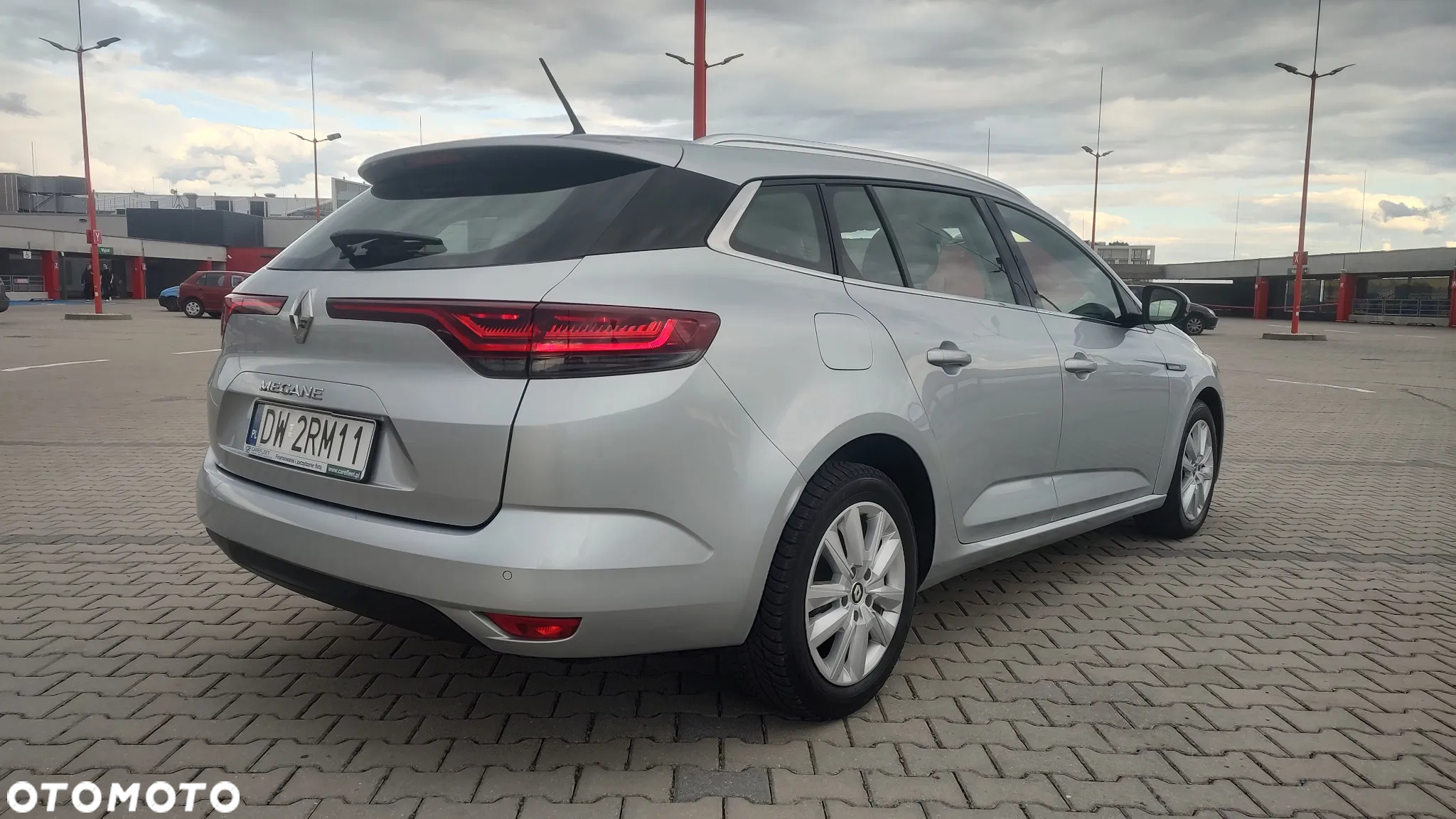 Renault Megane 1.3 TCe FAP Zen - 10