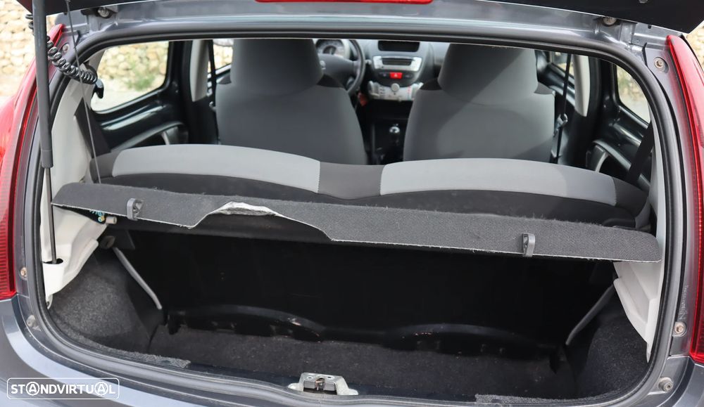 Peugeot 107 1.0 Access - 26