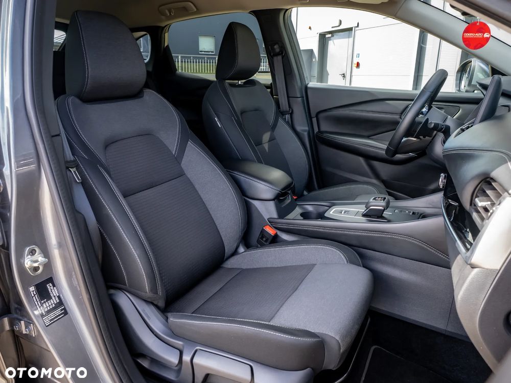 Nissan Qashqai 1.3 DIG-T MHEV Xtronic Tekna - 36