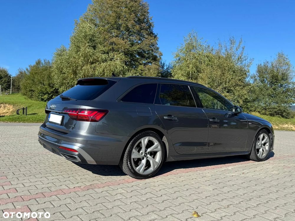 Audi A4 Avant 40 TDI quattro S tronic S line - 3