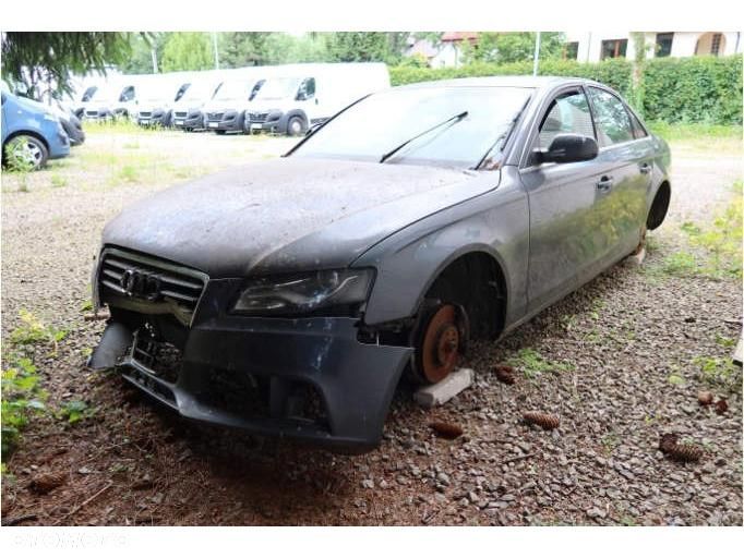 Audi A4 - 3
