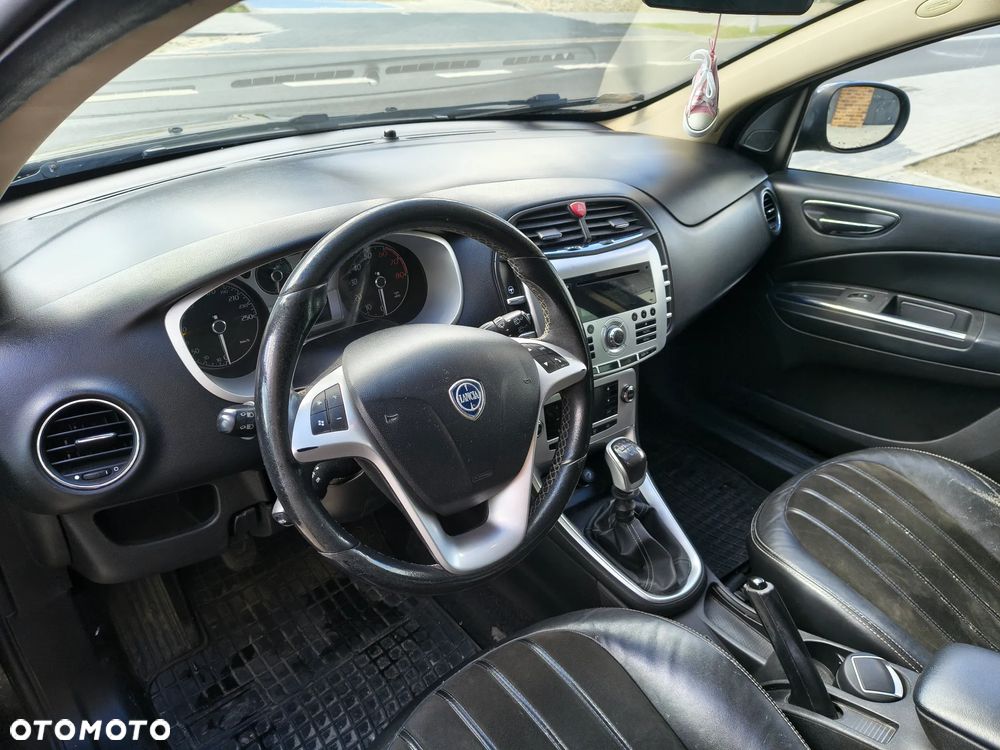 Lancia Delta 1.4 TurboJet 16v Silver - 17
