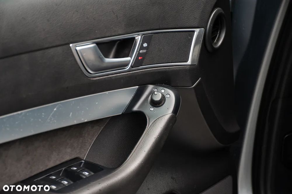 Audi A6 Avant 3.0 TDI Quattro Tiptronic - 38