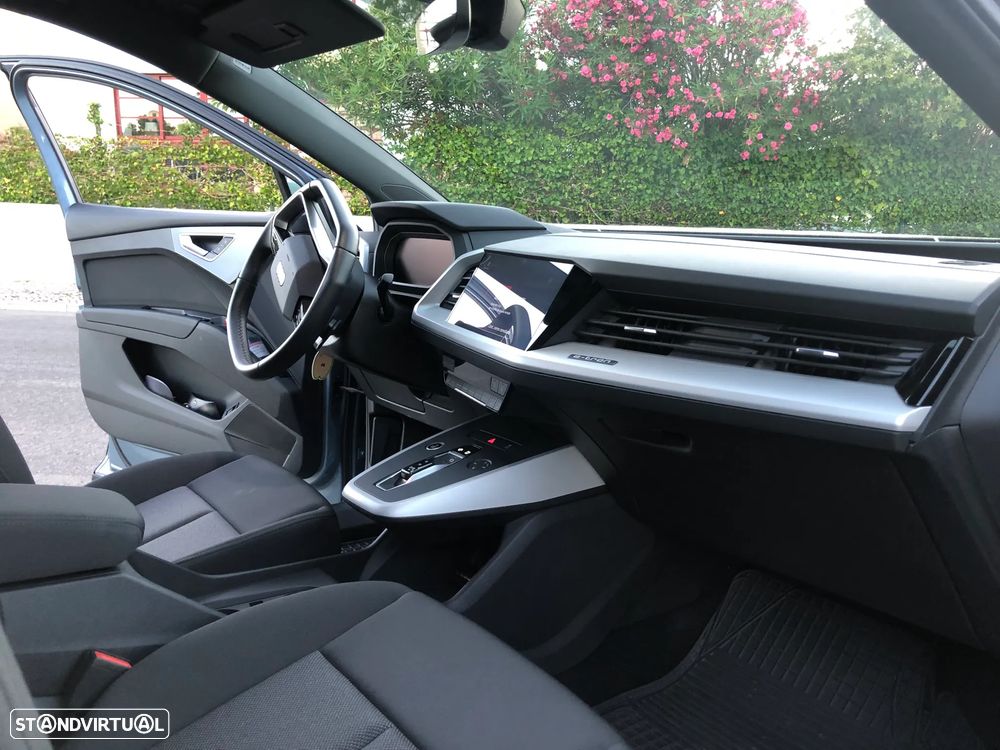 Audi Q4 e-tron 40 - 12
