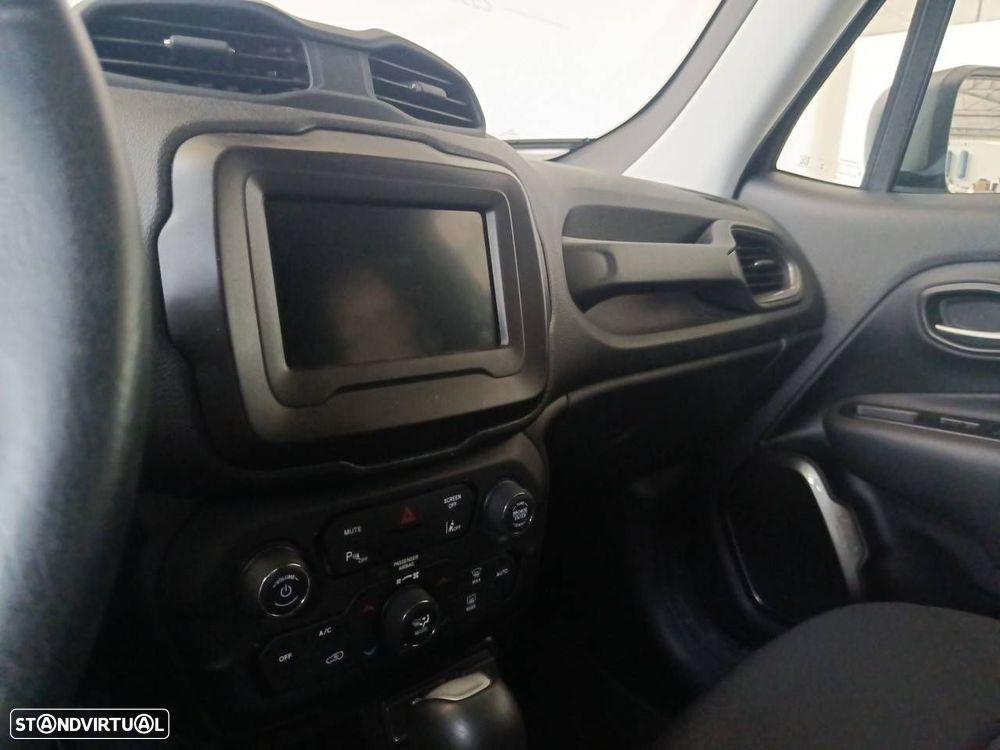 Jeep Renegade 1.3 T Limited S DCT - 21