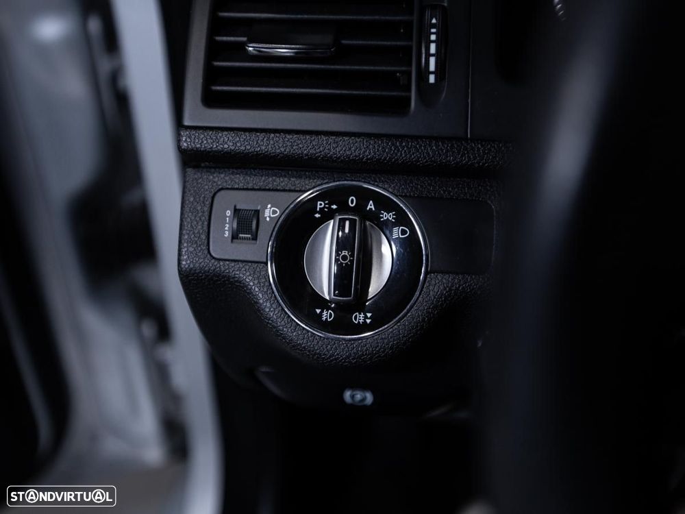 Mercedes-Benz C 220 - 14