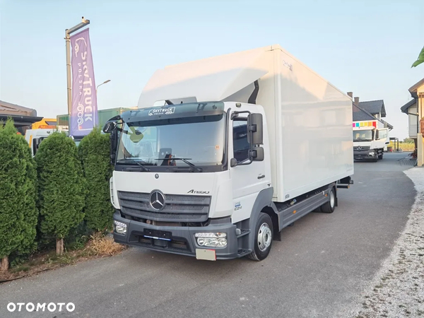 Mercedes-Benz Atego 1024 L * Mały przebieg * 2018 rejestracja * Import DE * Kontener + Wonda 18 pal *