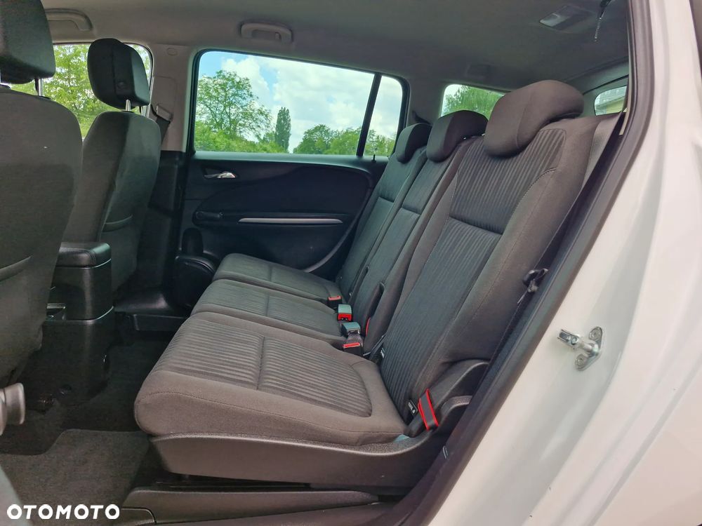 Opel Zafira Tourer 1.4 Turbo Edition - 15