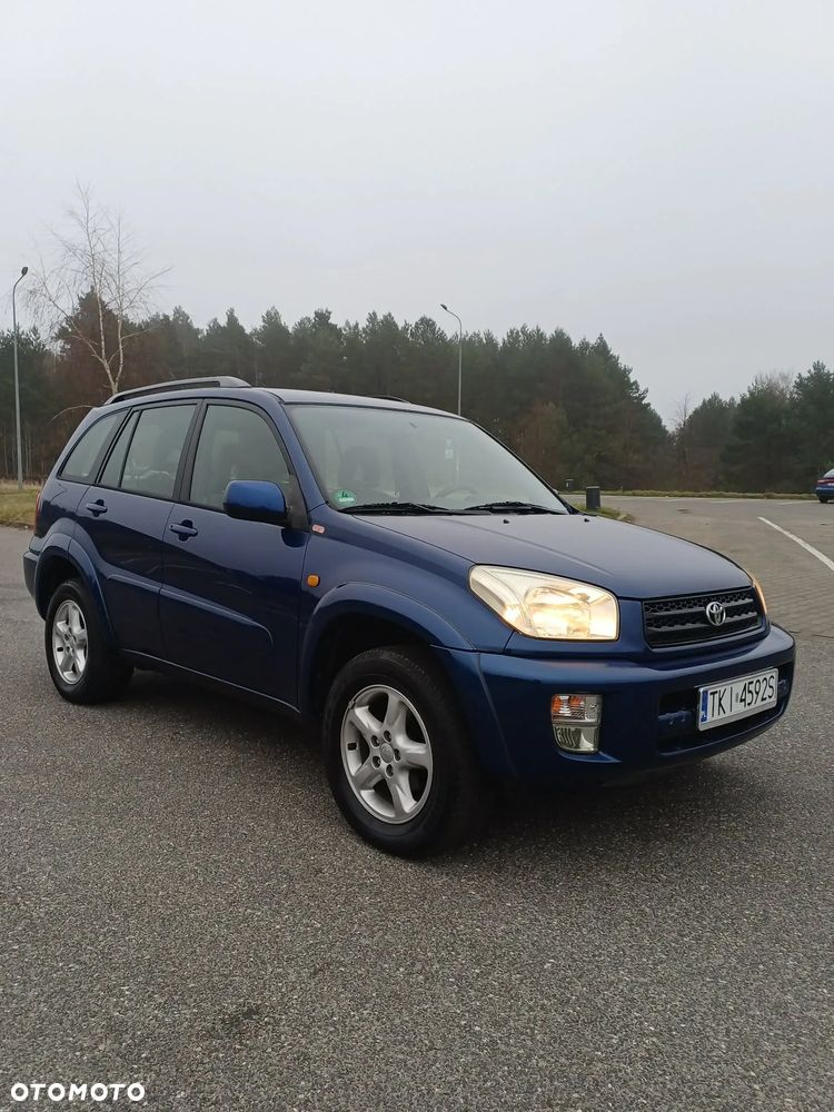 Toyota RAV4 2.0 VVT-i 4x4 - 5