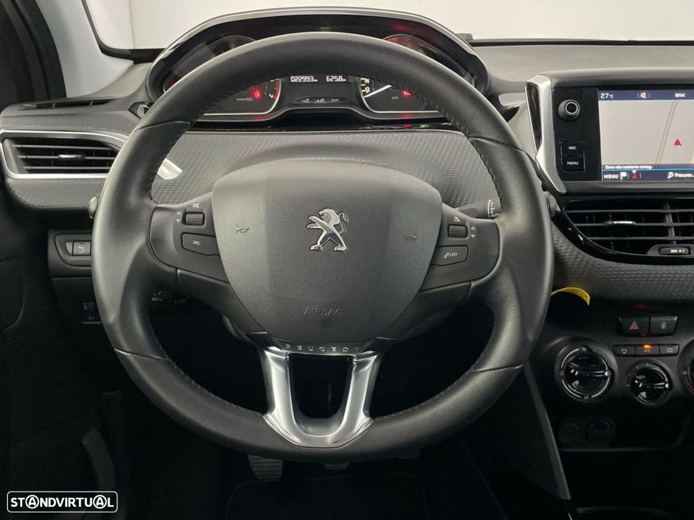 Peugeot 2008 1.2 PureTech Signature - 14