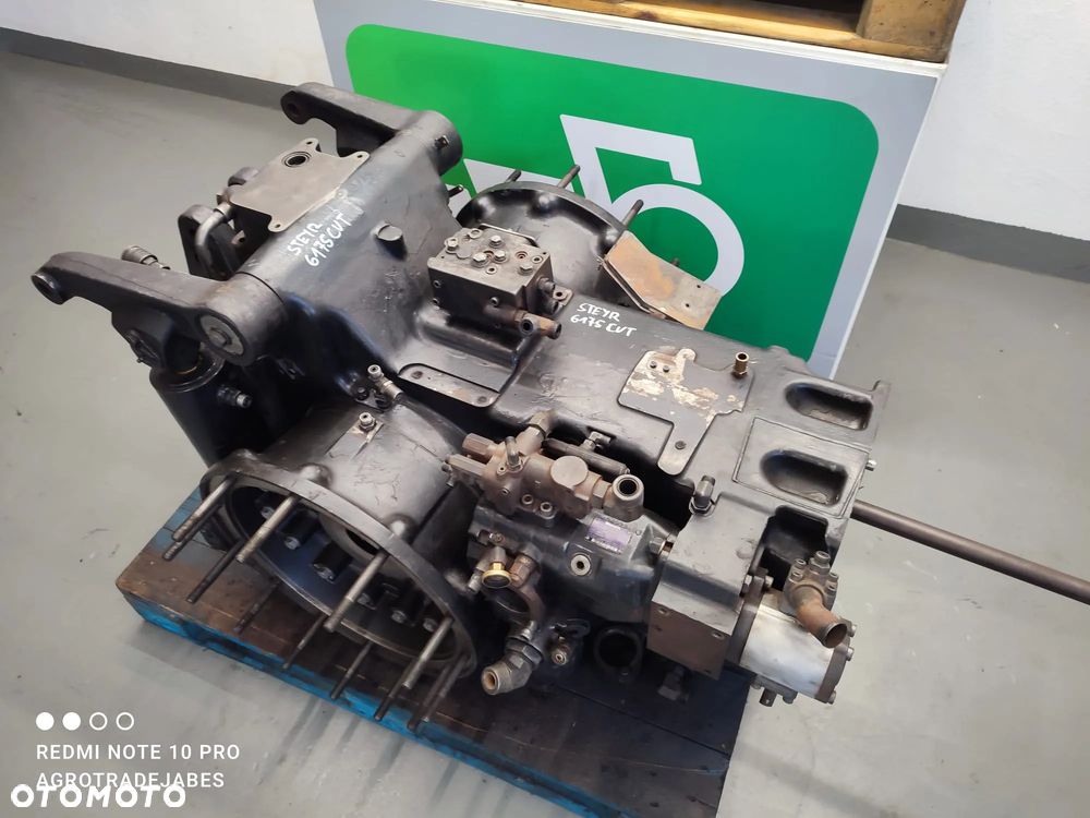 Dyferencjał  84371440 Steyr 6175 CVT - 3