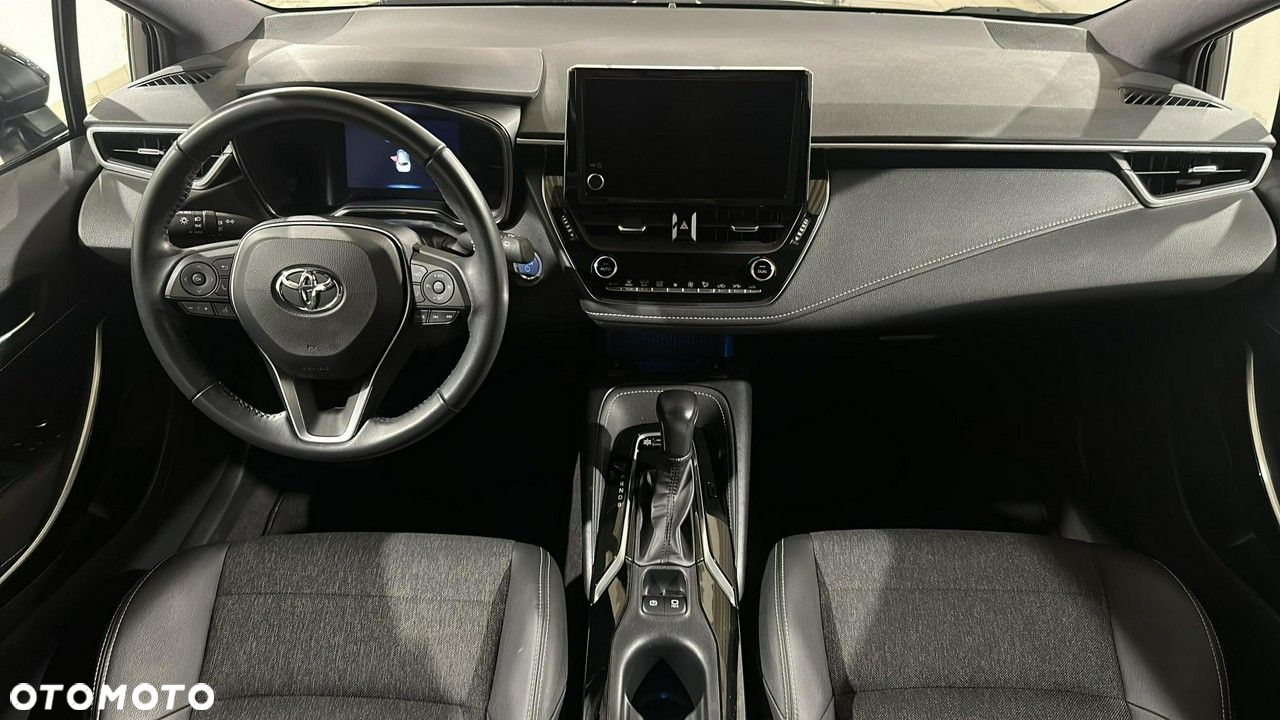 Toyota Corolla - 15
