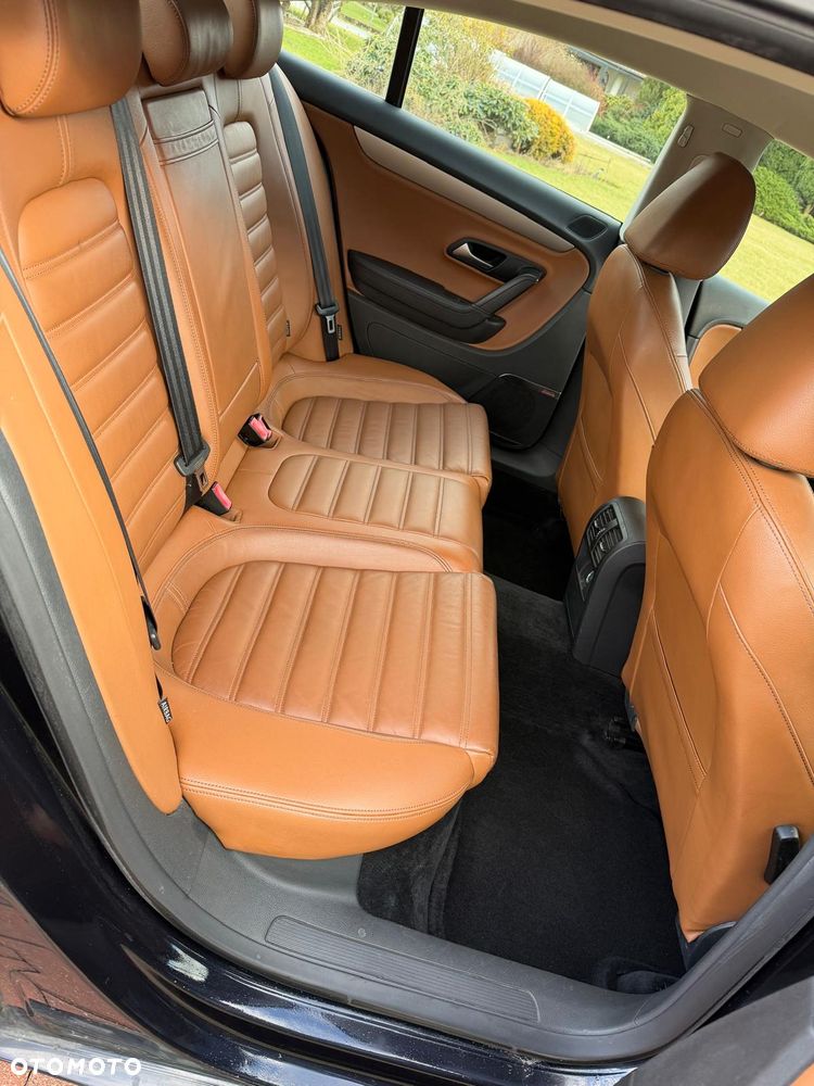 Volkswagen Passat CC 2.0 TDI - 2