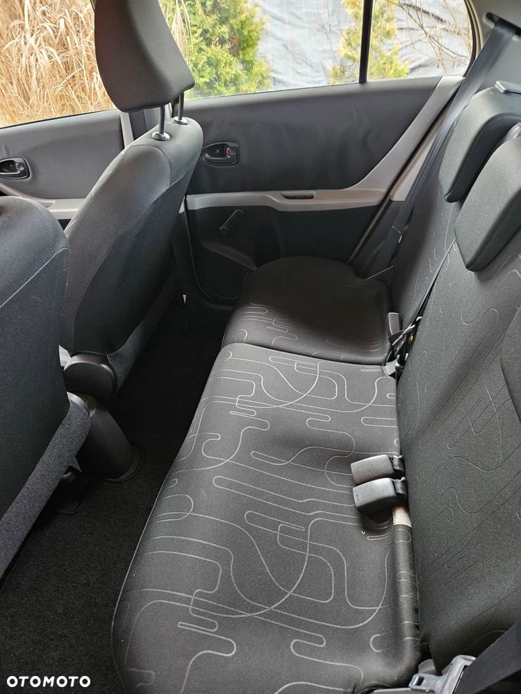 Toyota Yaris 1.33 VVT-i Cool+ - 3