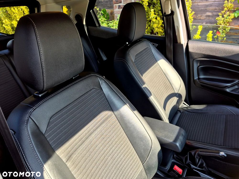 Ford EcoSport - 14