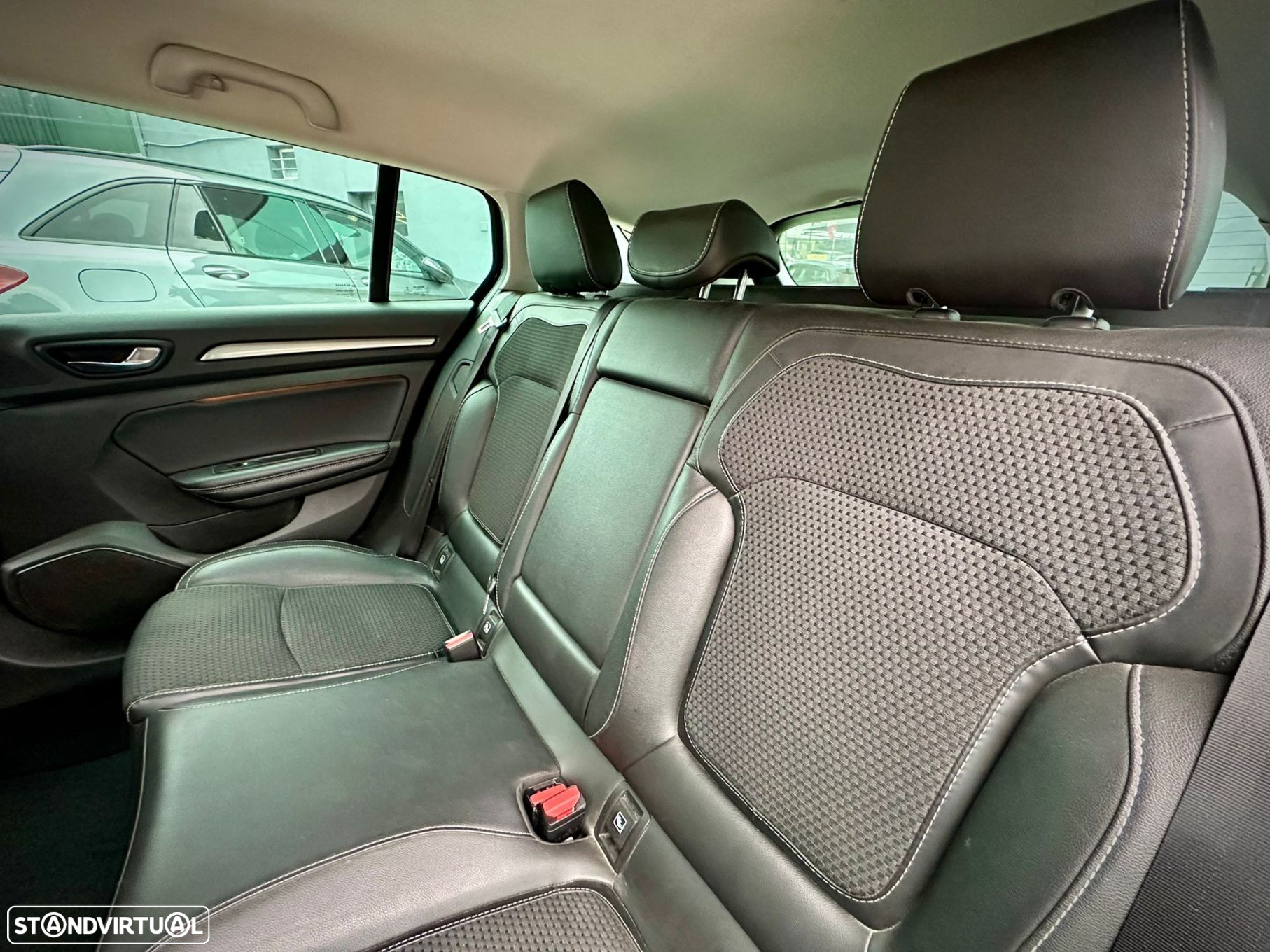Renault Mégane Sport Tourer 1.5 dCi Bose Edition SS - 13
