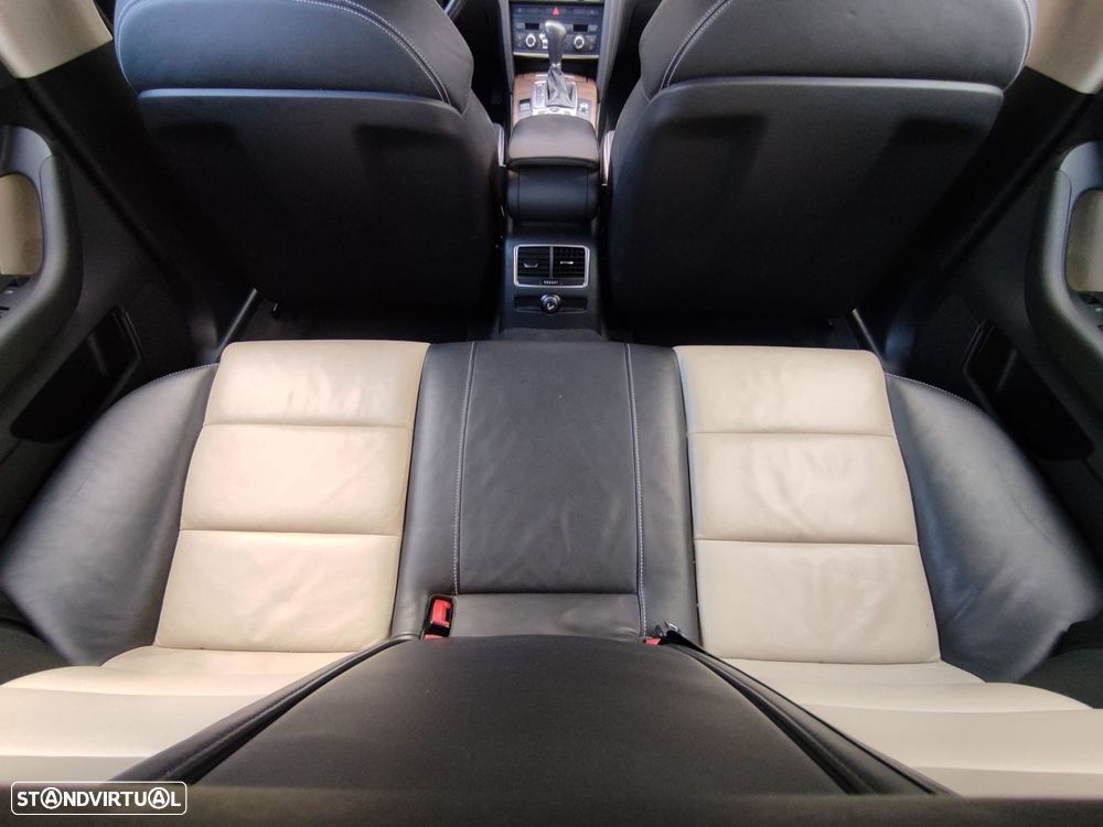 Audi A6 Avant 3.0 TDI V6 quattro S-line Tiptronic - 30