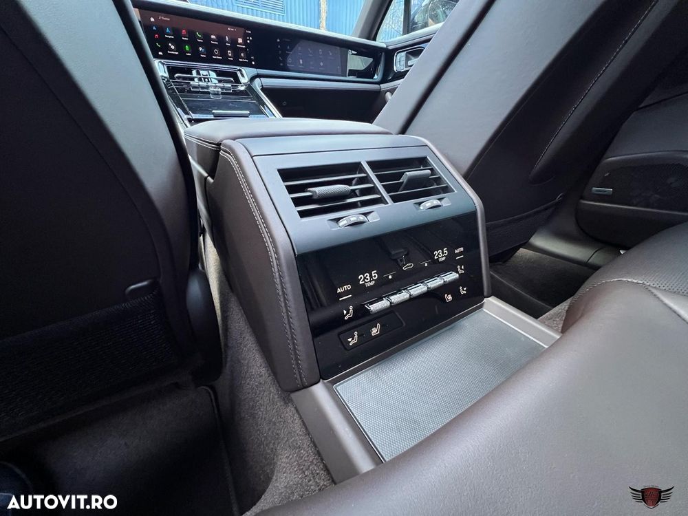 Porsche Panamera 4S E-Hybrid - 22