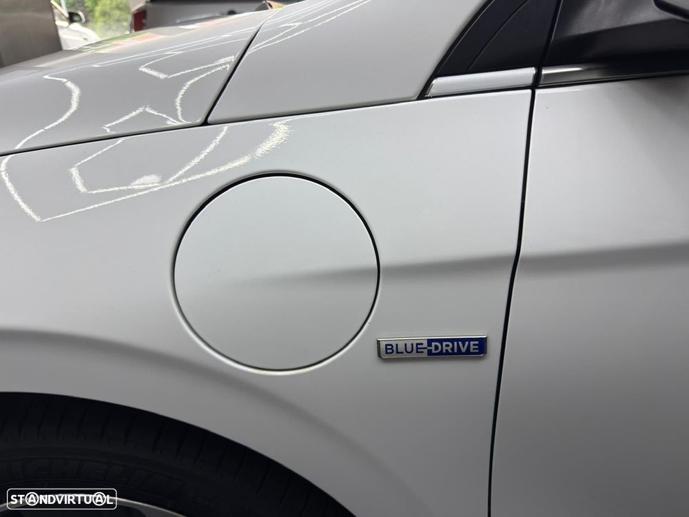 Hyundai Ioniq 1.6 GDI PHEV Pack Plus - 12