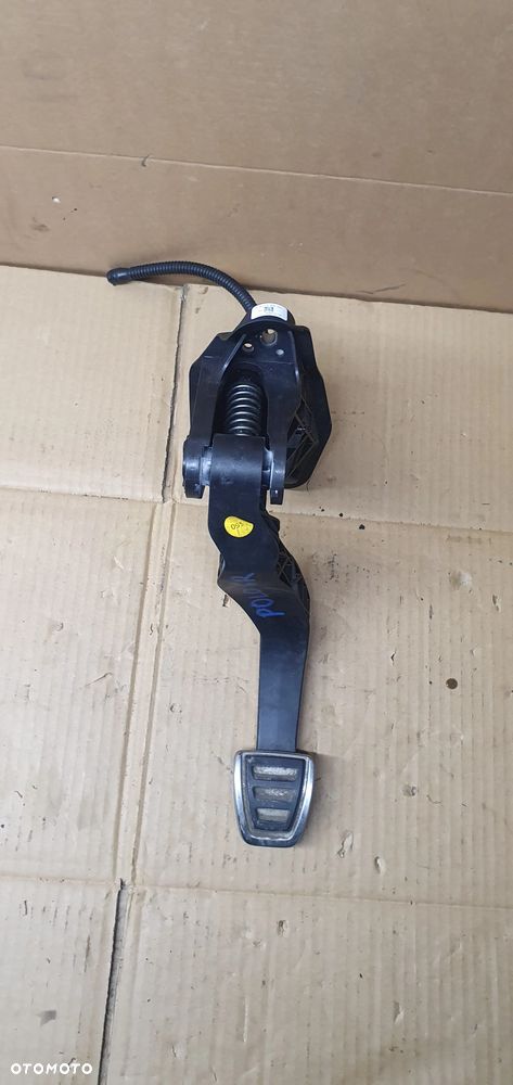 Pedał sprzęgła pompka VW Polo V 6R 6C1721059N 6R0721388D - 2