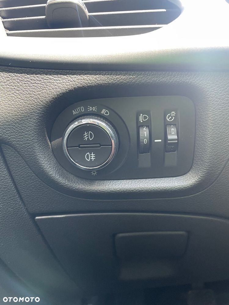 Opel Astra V 1.4 T Enjoy S&S - 12