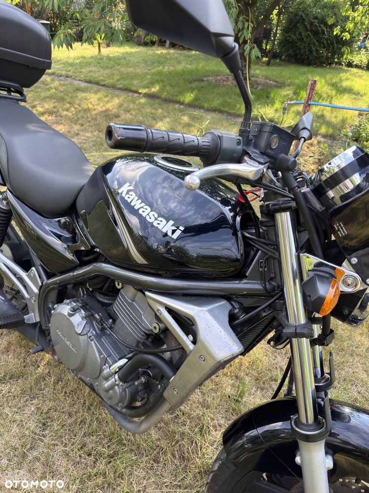 Kawasaki ER - 17