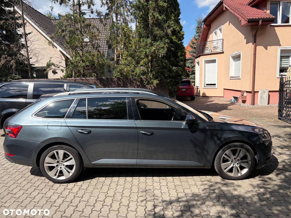 Skoda Superb 2.0 TDI SCR Active DSG - 5