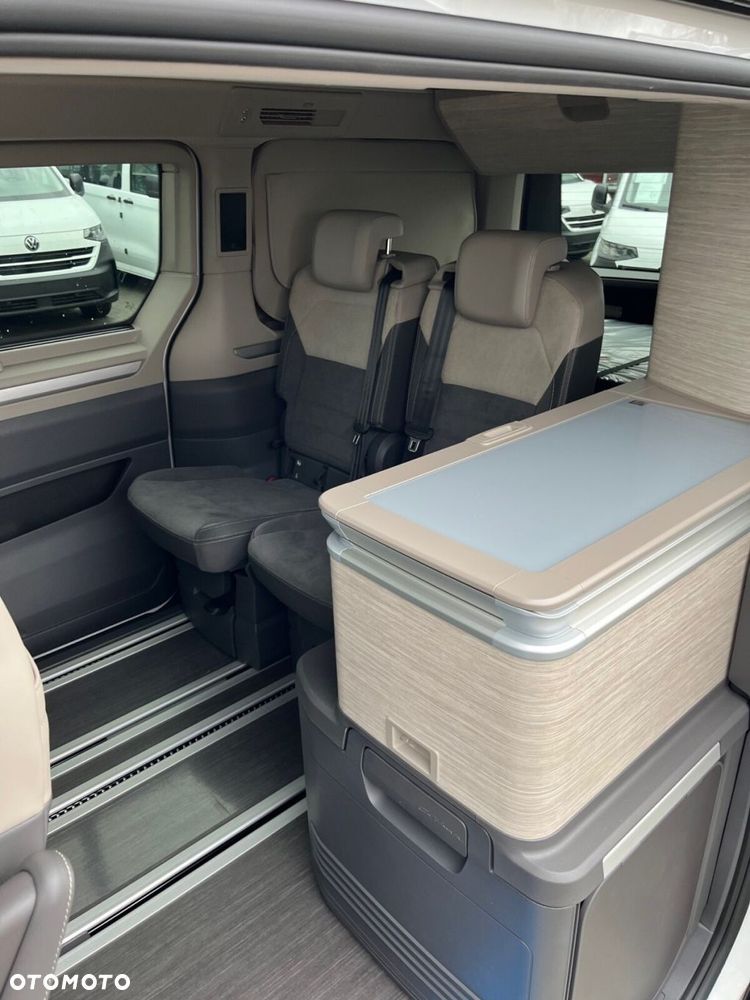 Volkswagen California - 12