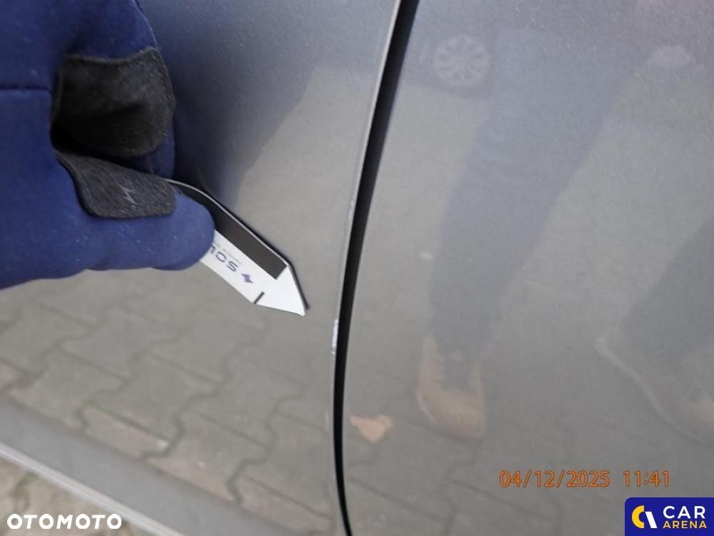 Volkswagen Passat - 38