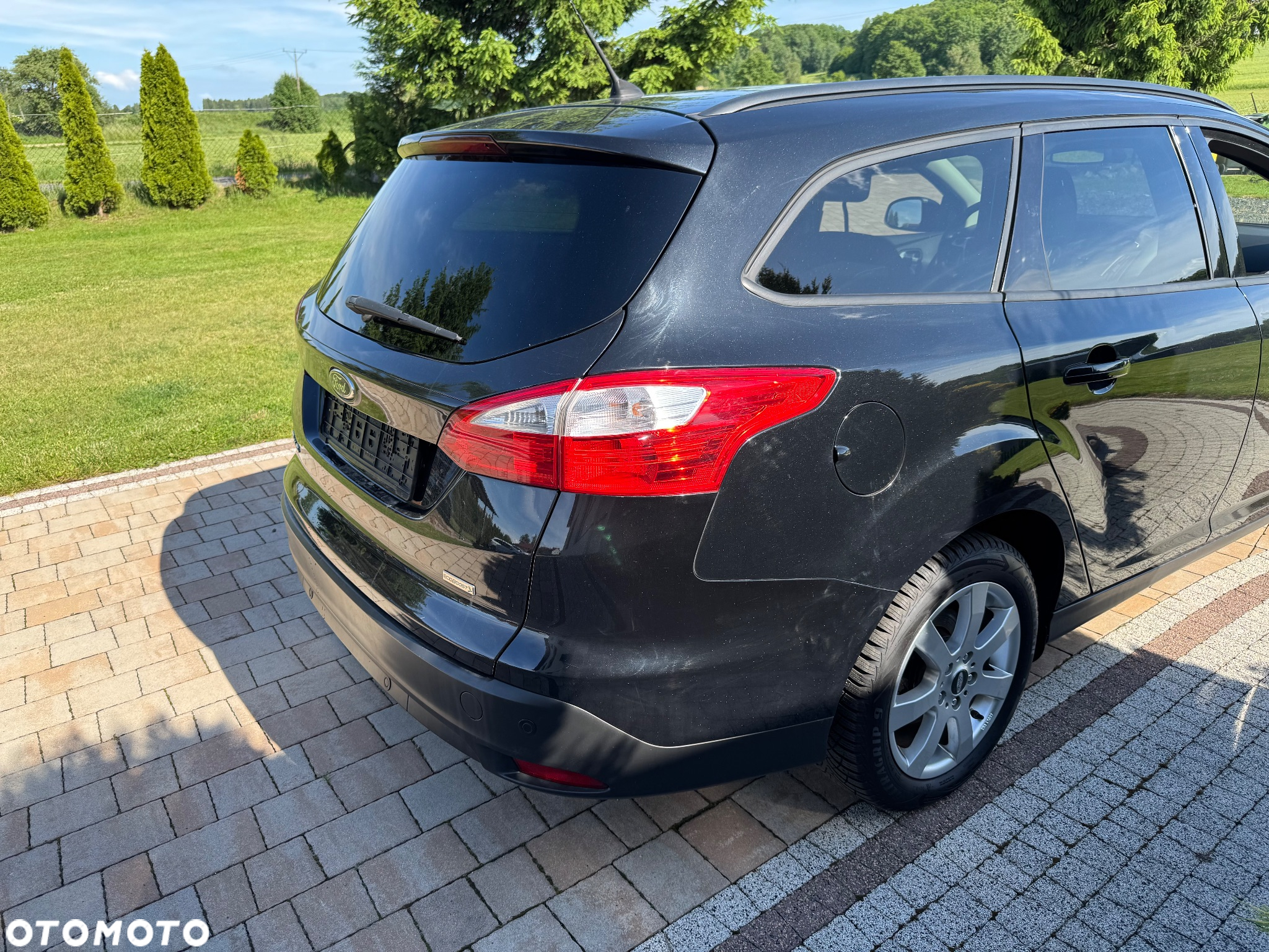 Ford Focus Turnier 1.0 EcoBoost Start-Stopp-System TREND - 4