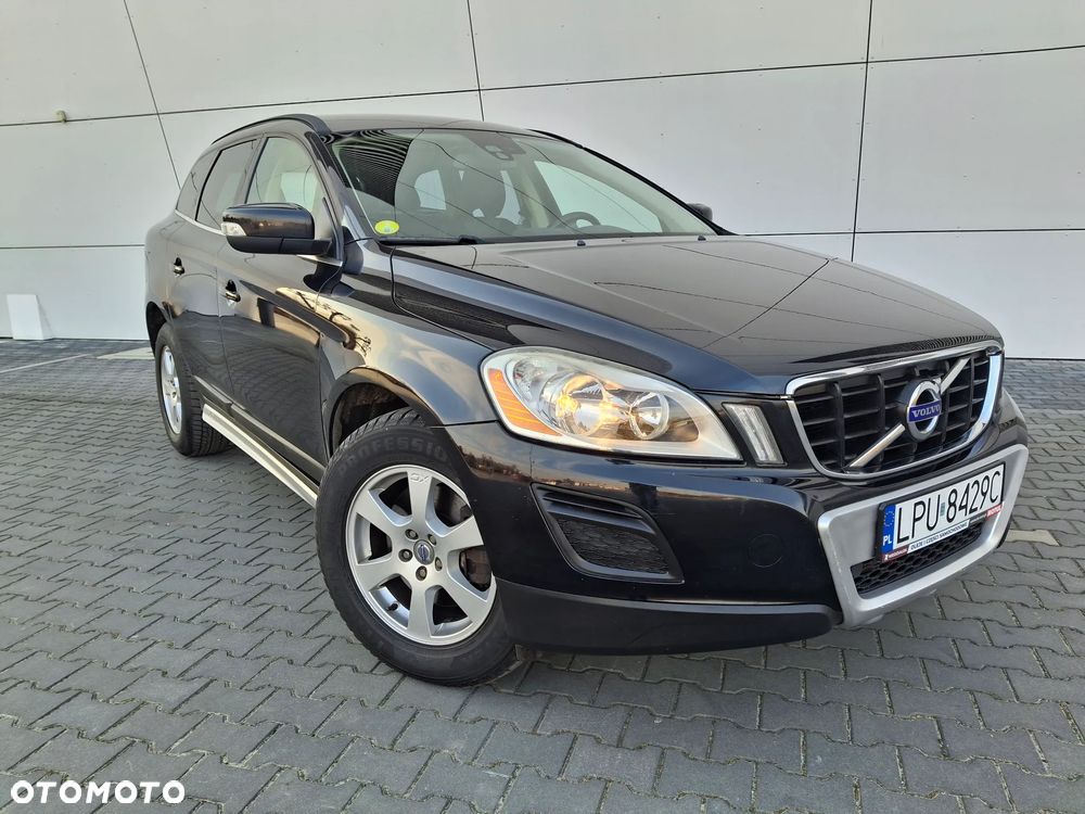 Volvo XC 60 D3 Momentum - 9