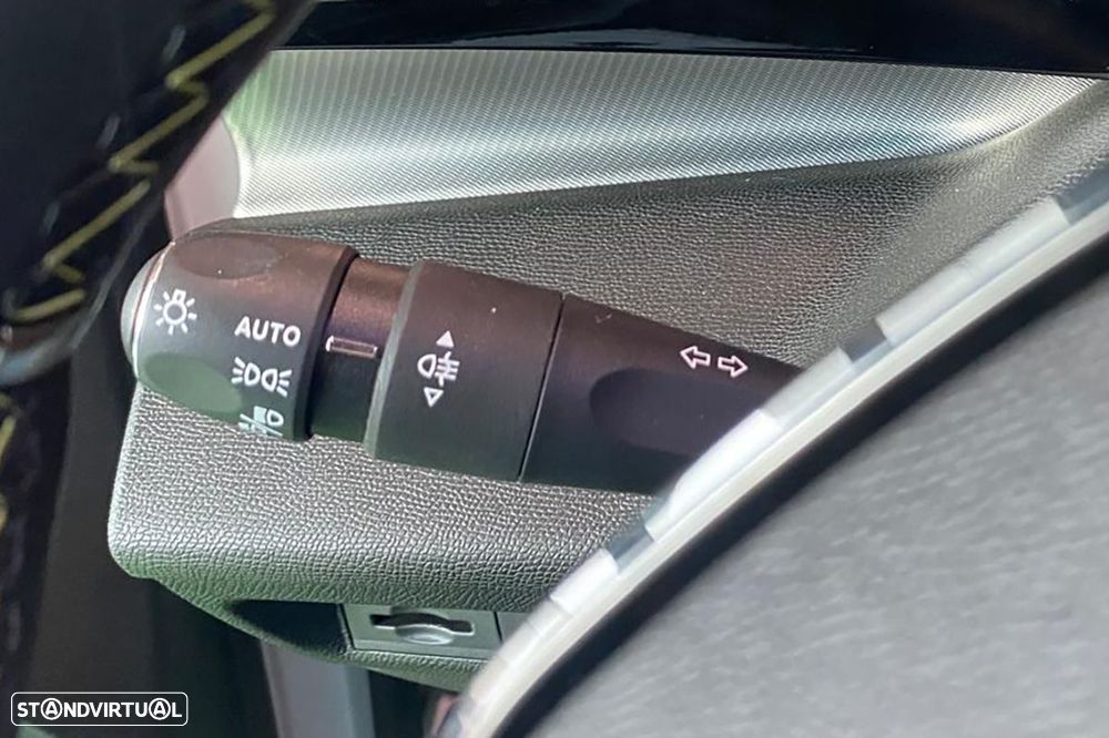 Peugeot 308 SW 1.2 PureTech GT EAT8 - 12