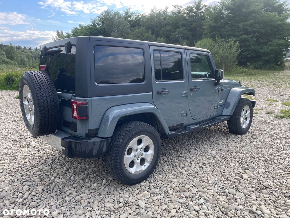 Jeep Wrangler Unlimited 3.6 Automatik Sahara - 4