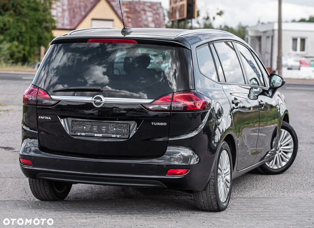 Opel Zafira - 12