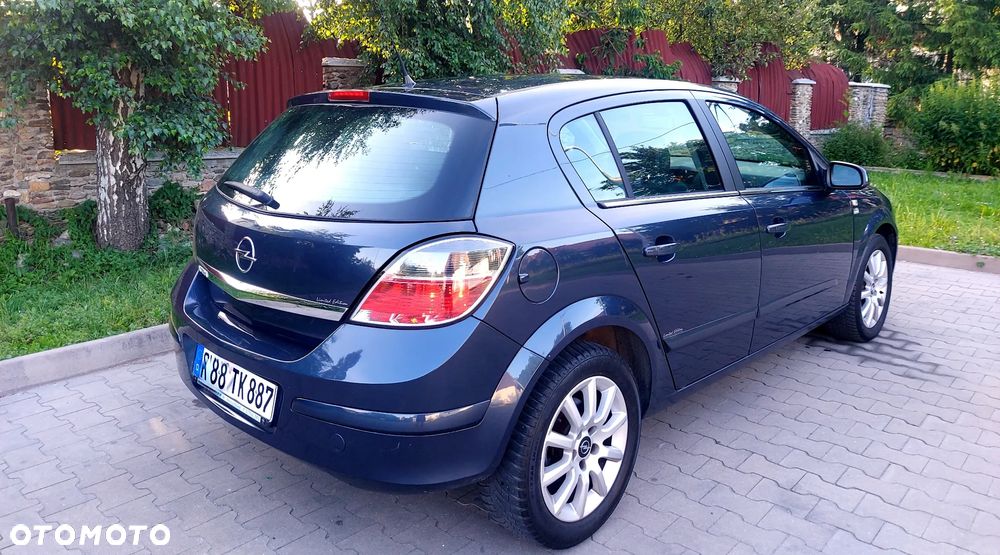 Nissan Note 1.6 more - 10