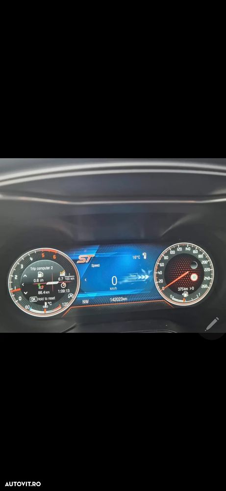 Ford Mondeo 2.0 TDCI PowerShift AWD Titanium - 30