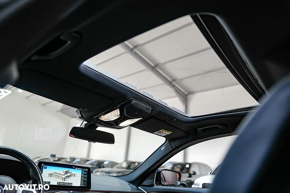 BMW Seria 5 530e Aut. M Sport Edition - 24