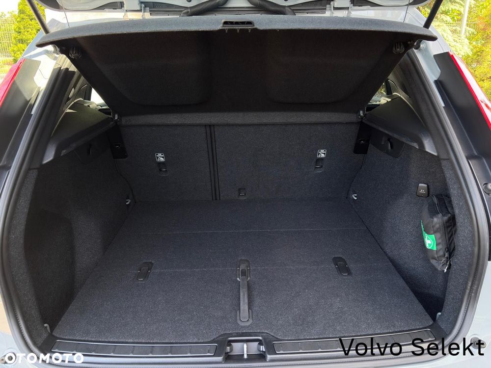 Volvo XC 40 - 11