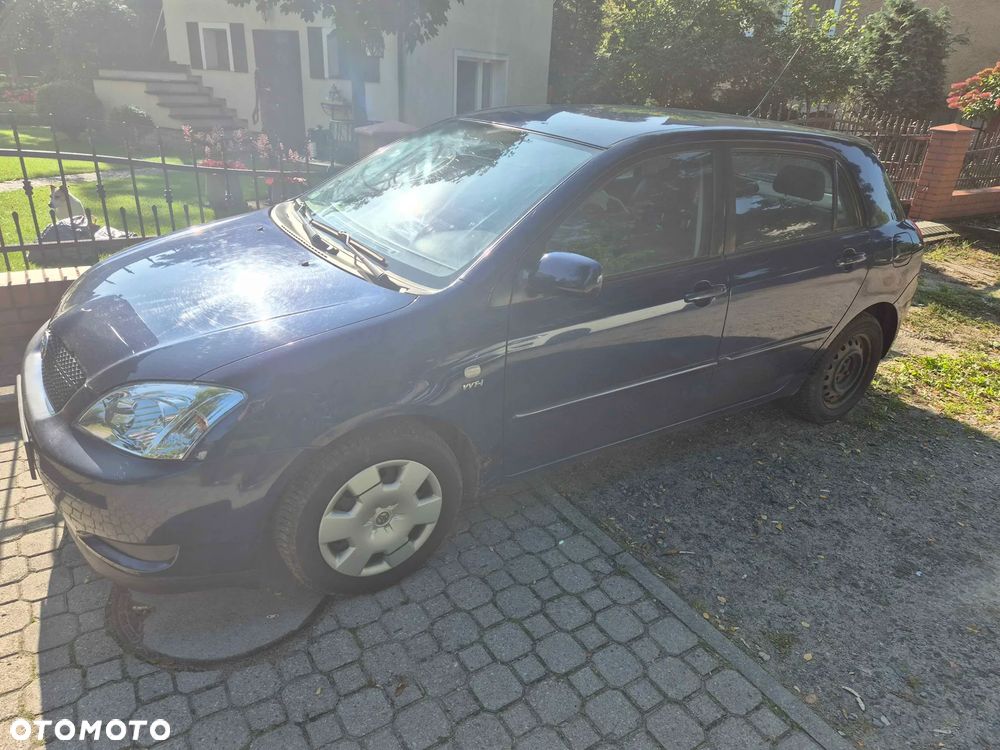 Toyota Corolla 1.6 VVT-i Sol - 5