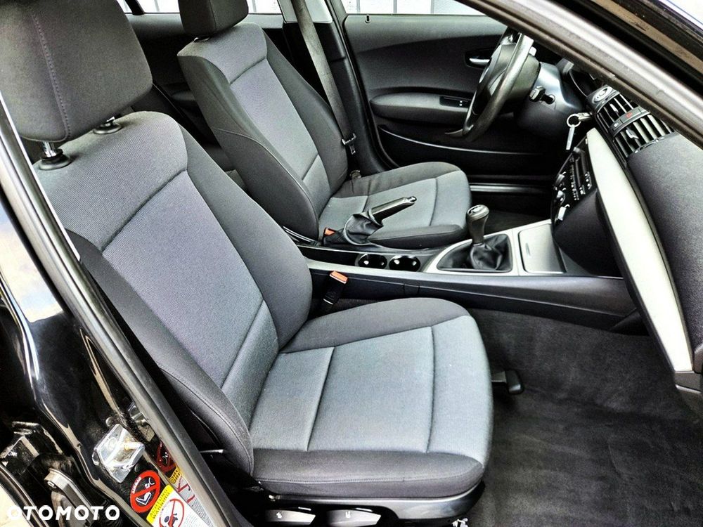 BMW Seria 1 - 28