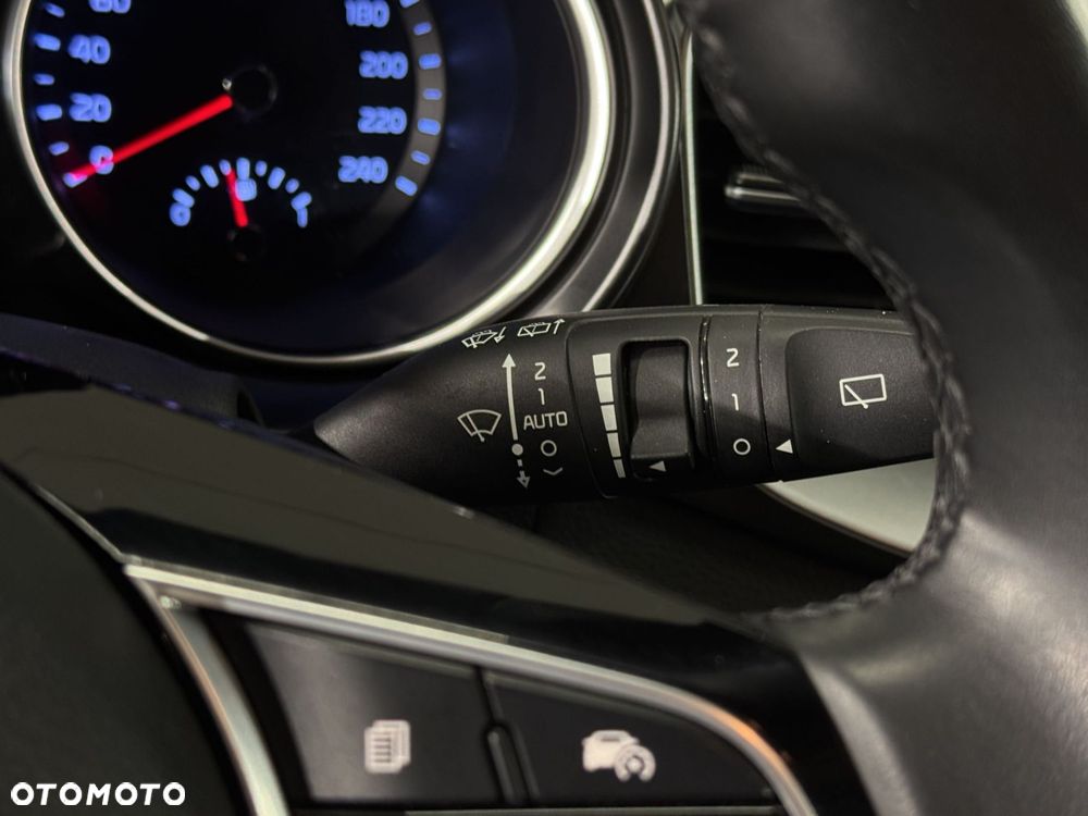 Kia Ceed 1.5 T-GDI M - 21