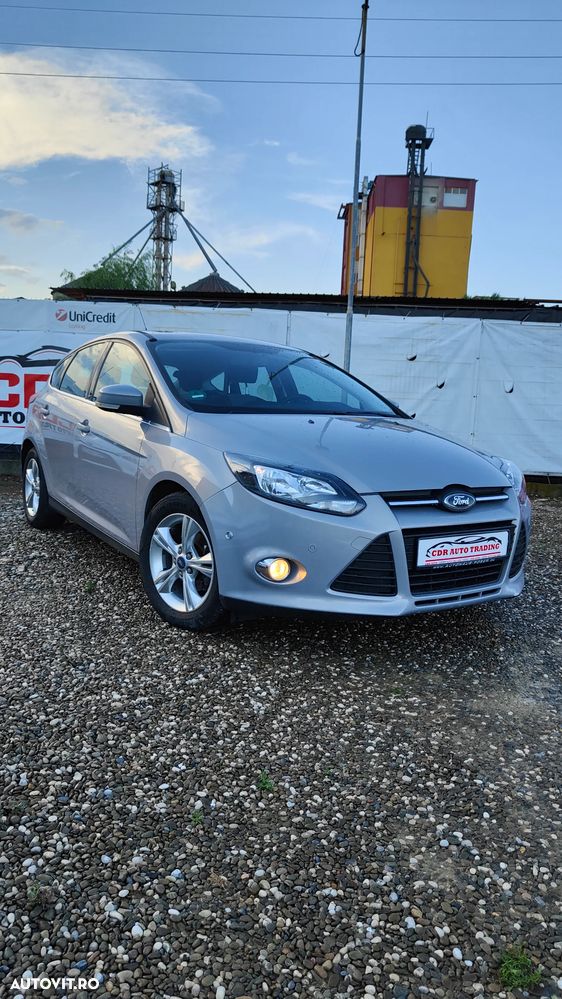 Ford Focus - 12