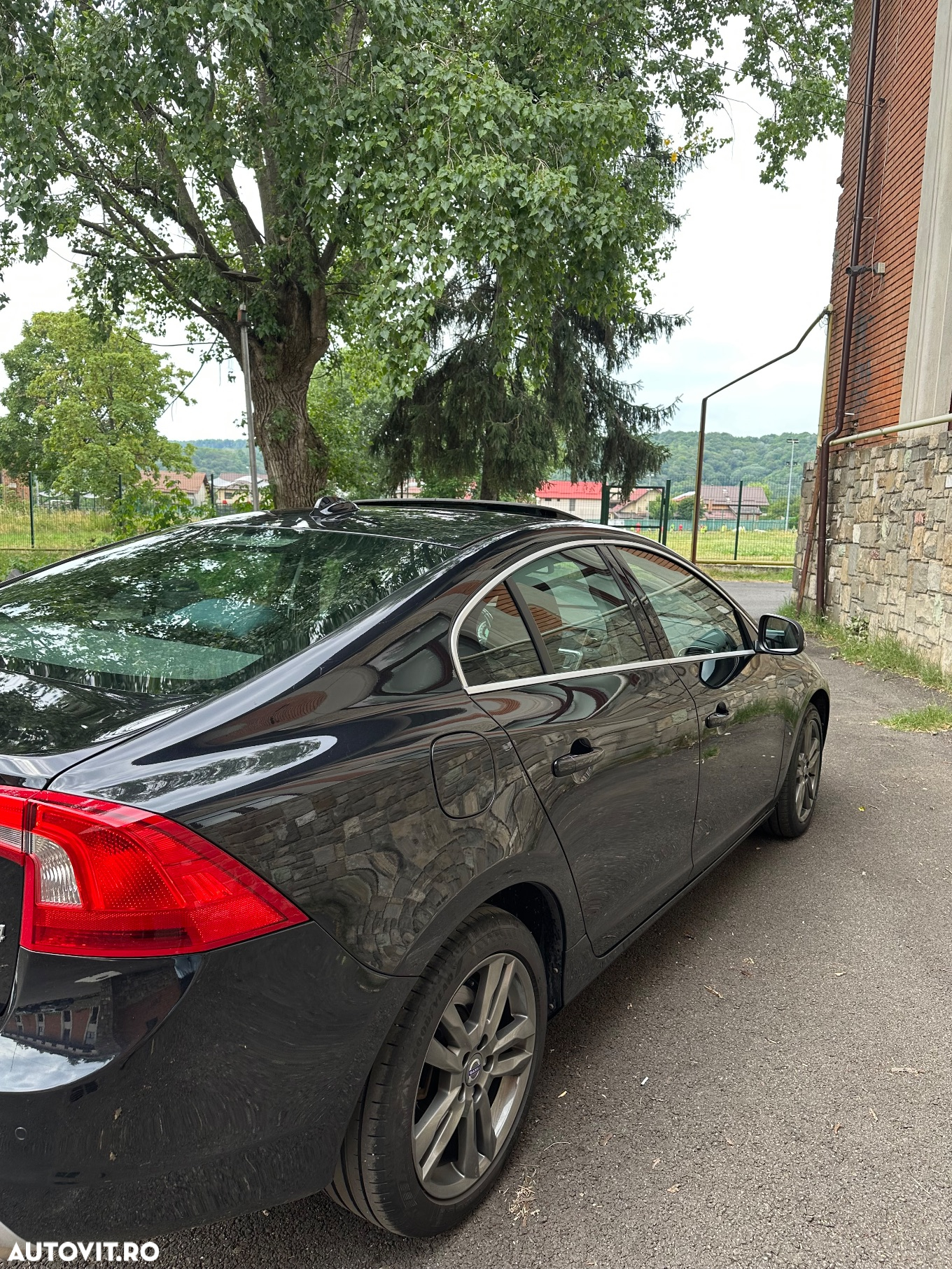 Volvo S60 D4 Geartronic Kinetic - 4