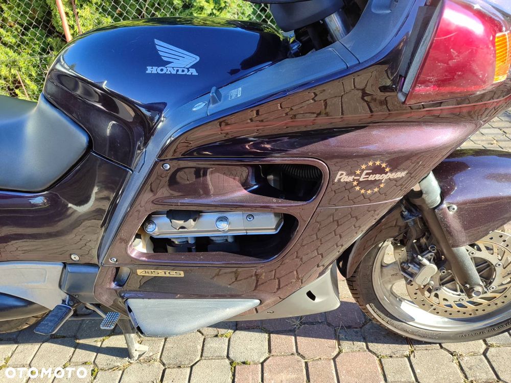 Honda ST - 3