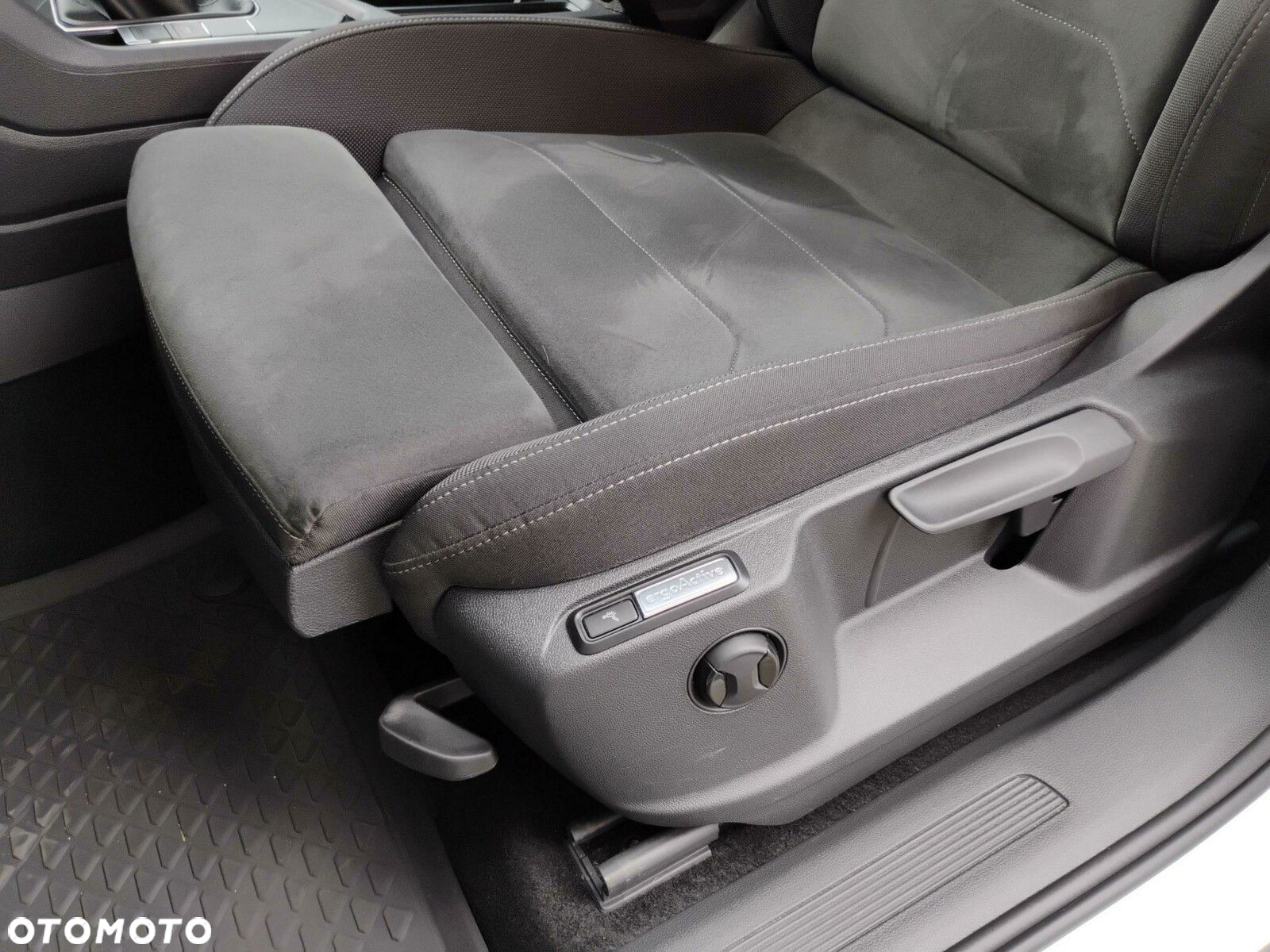 Volkswagen Tiguan 1.5 TSI EVO Life DSG - 14
