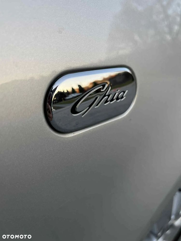 Ford Focus C-Max 1.8 TDCi Ghia - 26