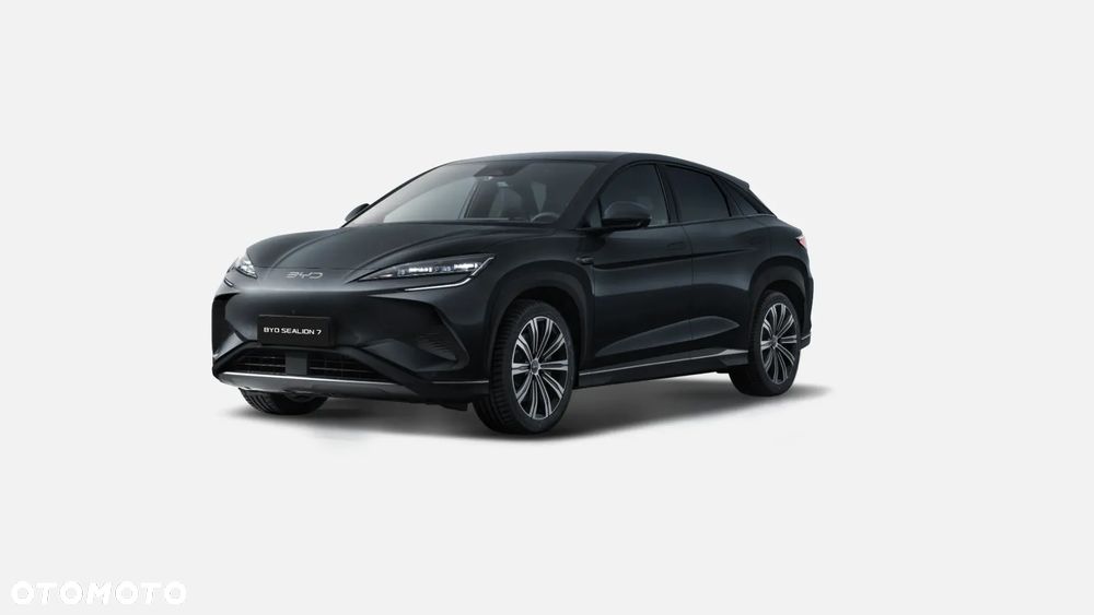 BYD Sealion 7 - 8